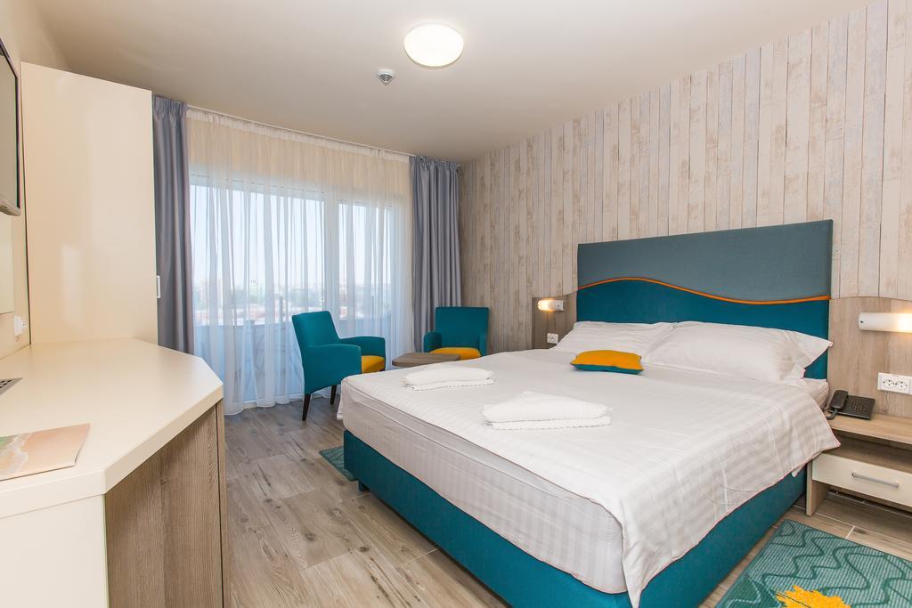 Hotel Riviera Mamaia Rum bild