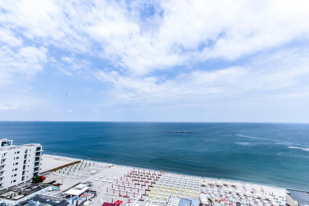Hotel Riviera Mamaia Exteriör bild