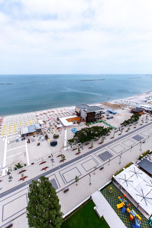 Hotel Riviera Mamaia Exteriör bild